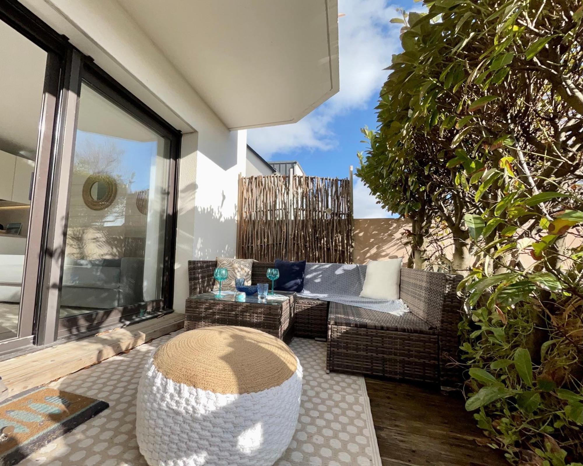 Le Nid Douillet, Studio Avec Terrasse Et Parking A 400M Des Plages Larmor-Plage Exterior photo